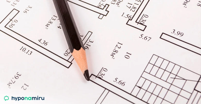 Olovo na architektonickém plánu s rozměry místností
