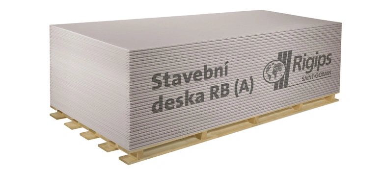Stavební deska RB (A) na dřevěném paletě